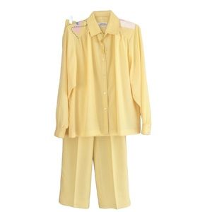 Vintage Lilli Ann Yellow 2-Piece Linen Blend Blouse & Pants Set.